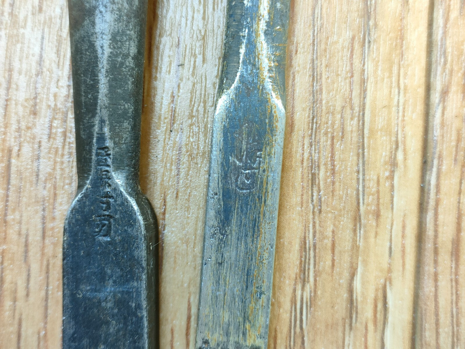 Japanese vintage chisel tataki Nomi Japan Signed Old 35.15.13.10.9mm UU052