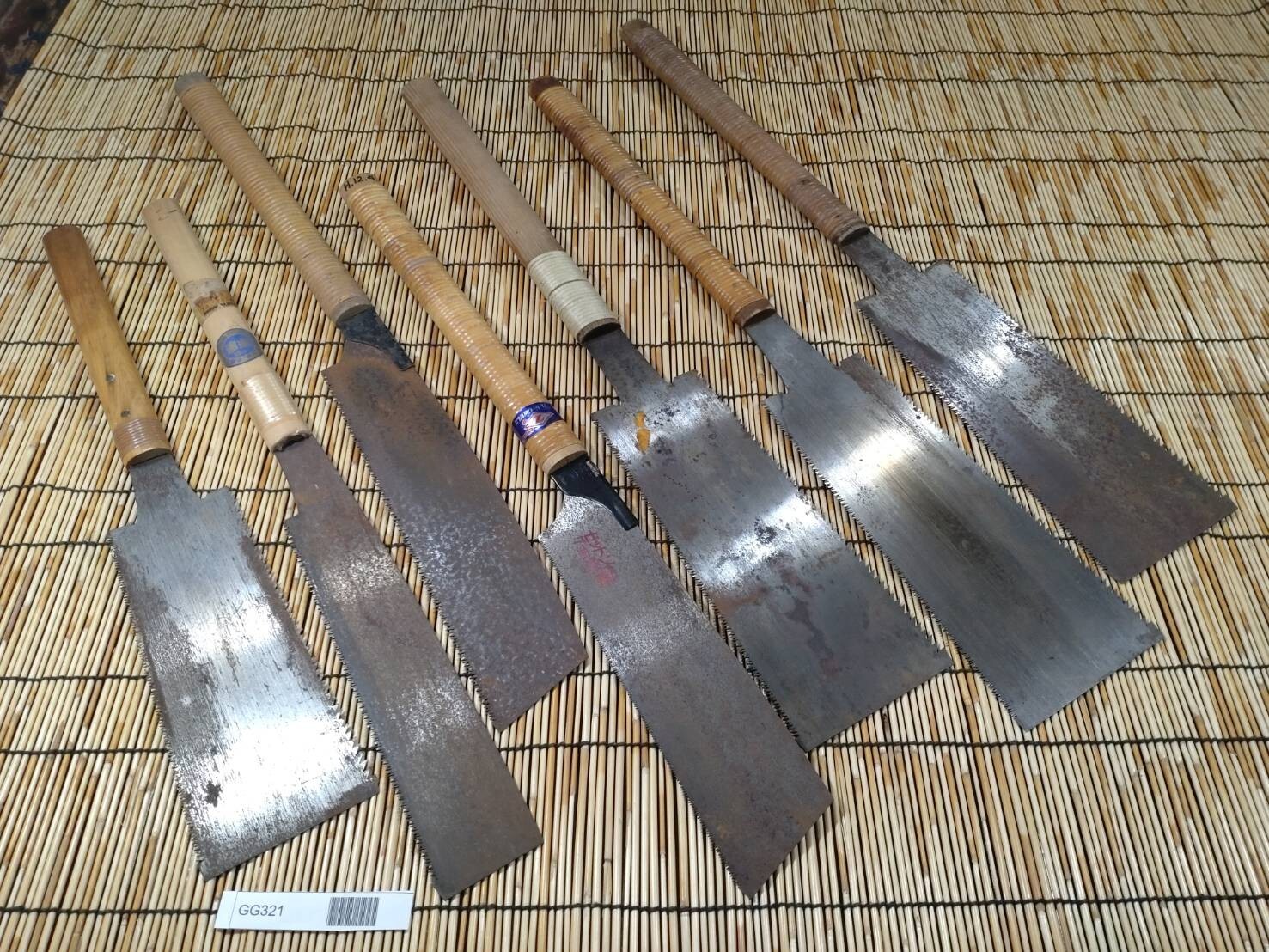 Broken Japanese vintage Pull Saw Draw Saw Carpentry Tool Japan blade 570mm GG321