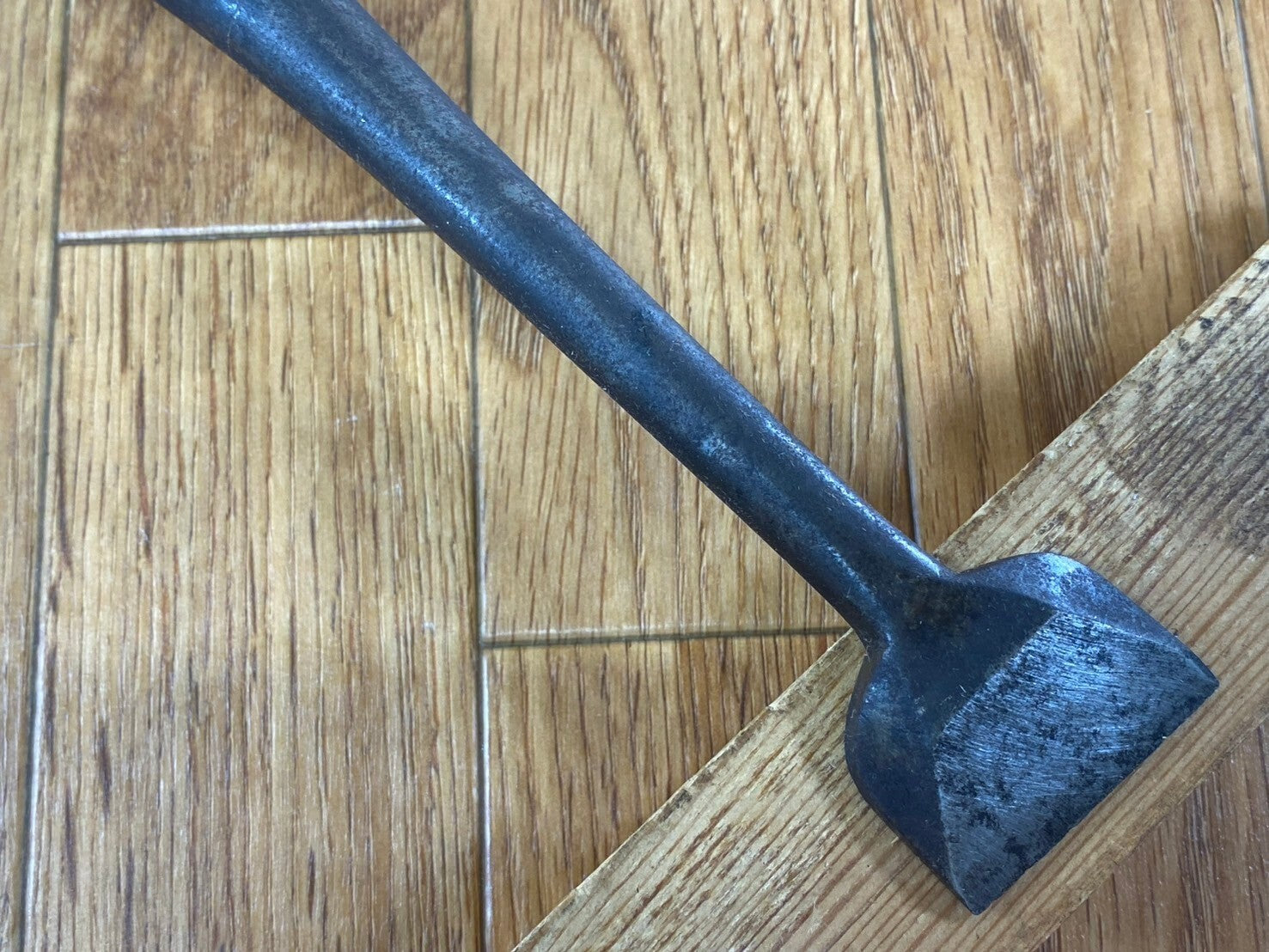 Japanese vintage chisel Tsuki Nomi Japan Vintage 39mm 440mm long HB858