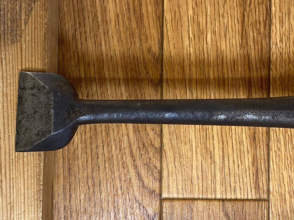 Japanese vintage chisel Tsuki Nomi Japan Vintage 39mm 440mm long HB858