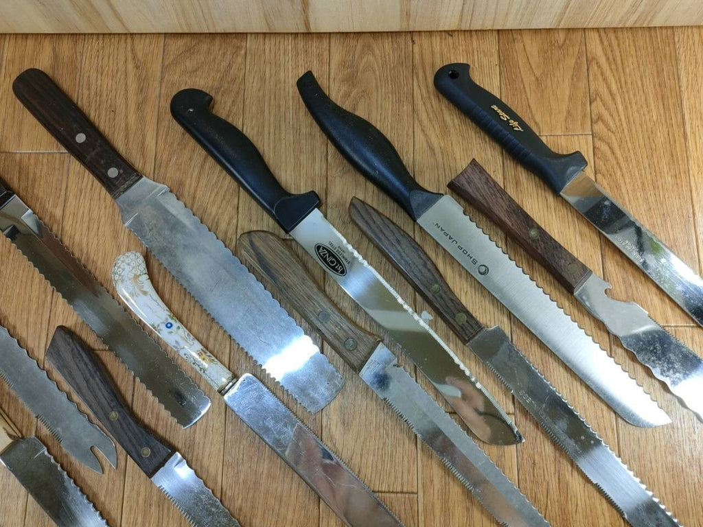 Damaged Lot of Japanese Chef's Kitchen Knives Bread set from Japan UU785