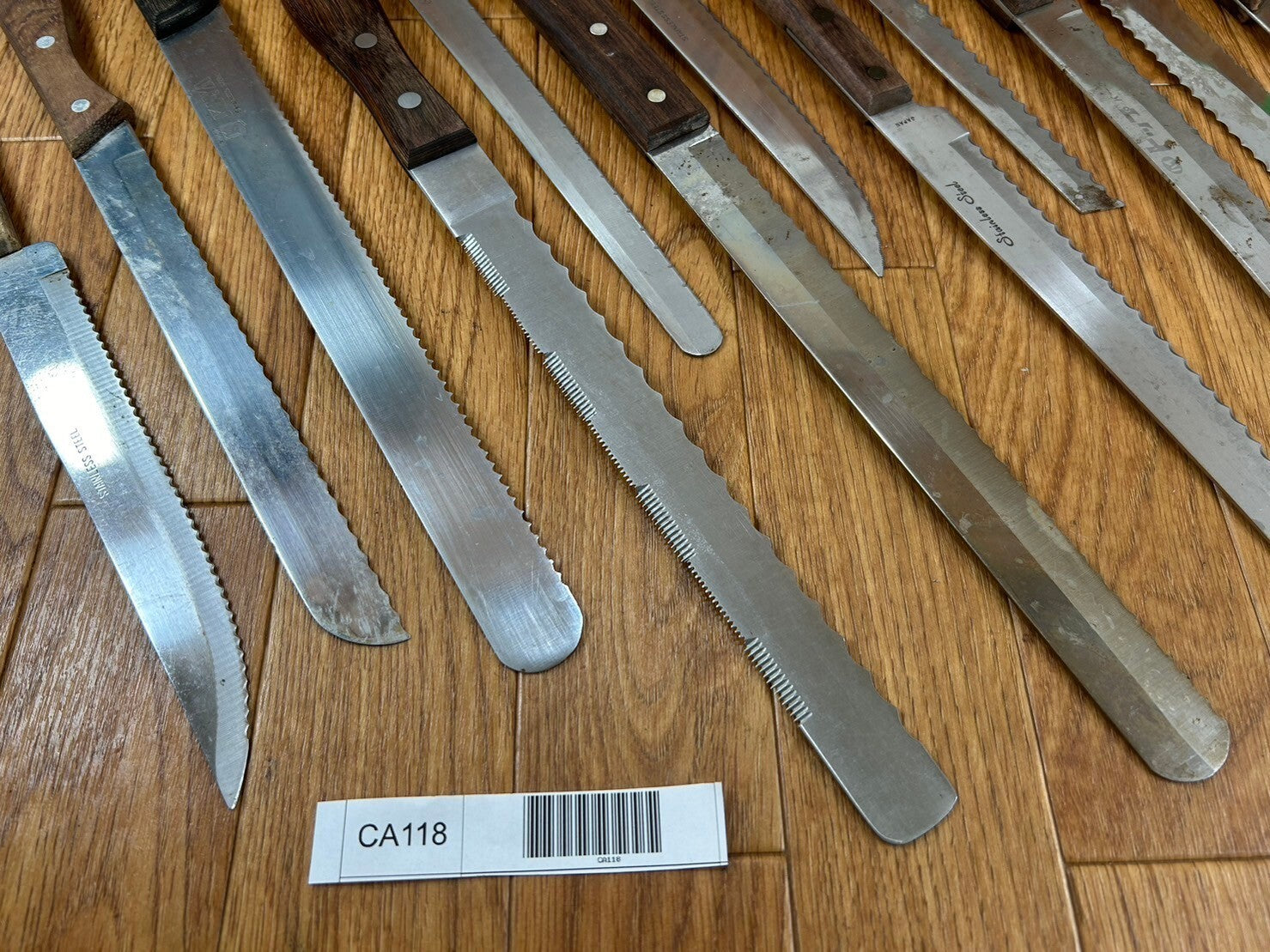 Damaged Lot of Japanese Chef's Kitchen Knives Bread set from Japan CA118