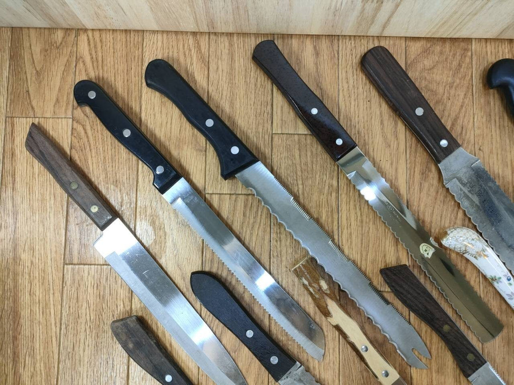 Damaged Lot of Japanese Chef's Kitchen Knives Bread set from Japan UU785