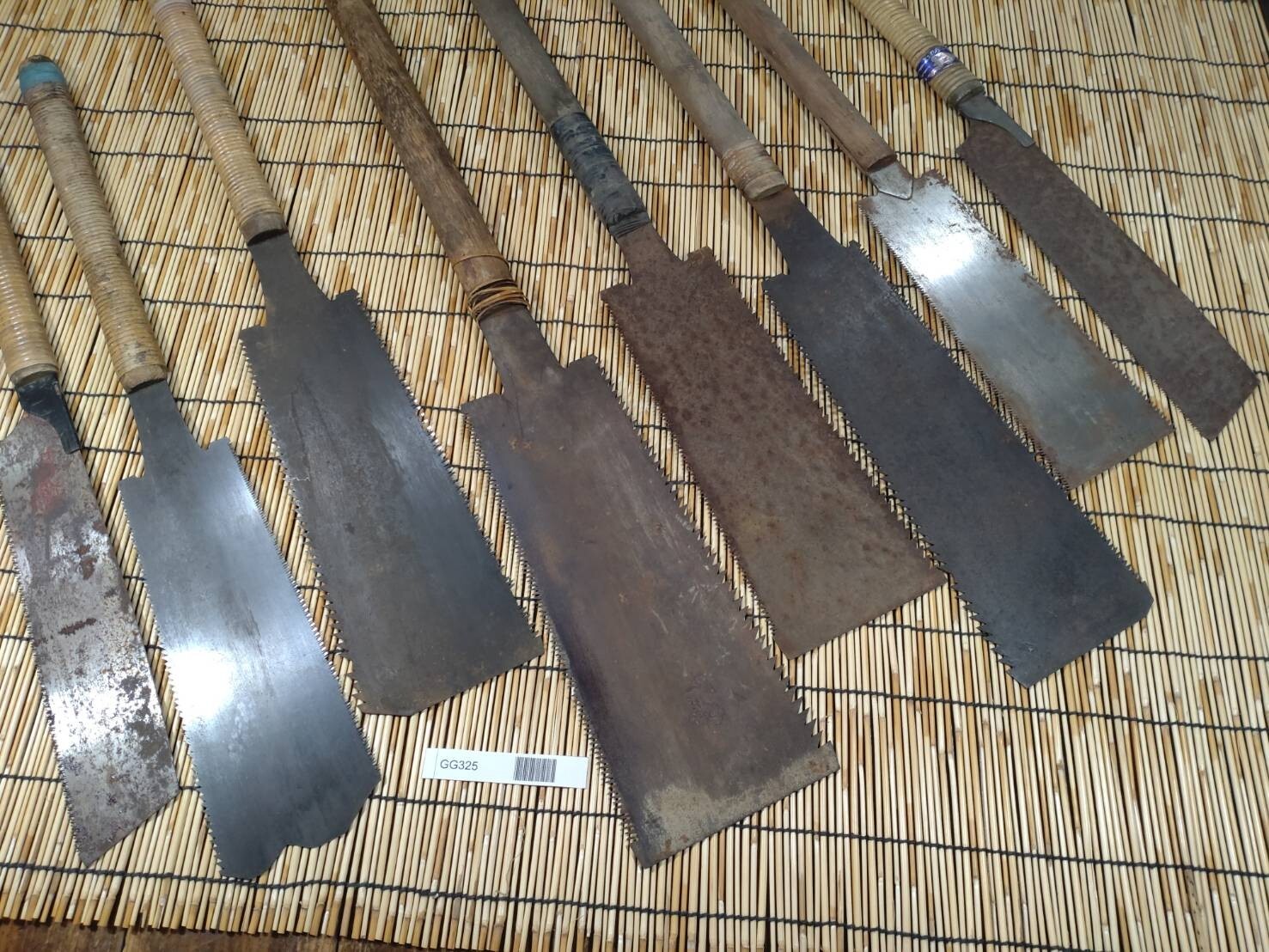 Broken Japanese vintage Pull Saw Draw Saw Carpentry Tool Japan blade 680mm GG325