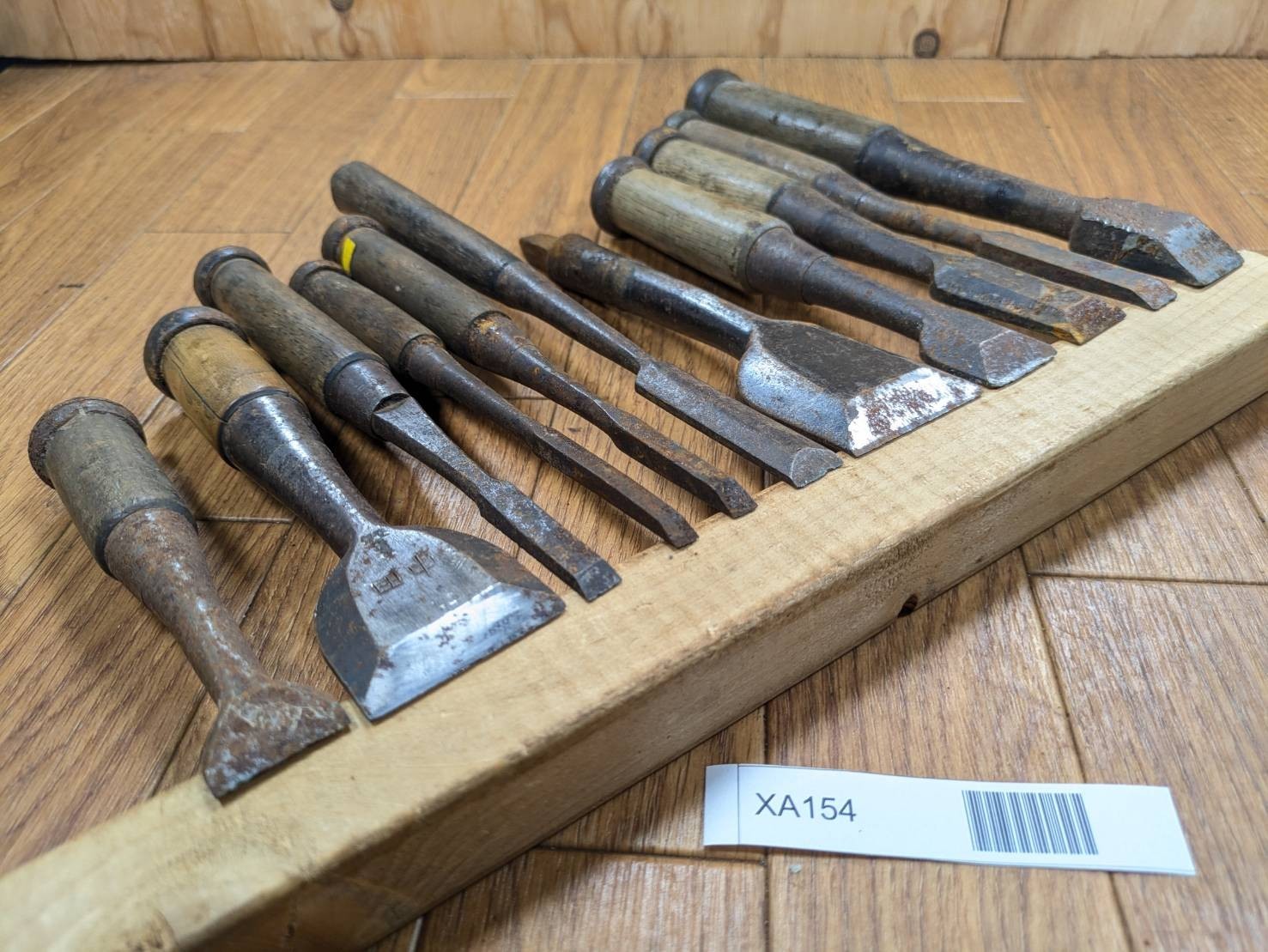 BROKEN DAMAGED Japanese vintage chisel Nomi 23.41.8.6.6.14.41.24.21.11.24 XA154